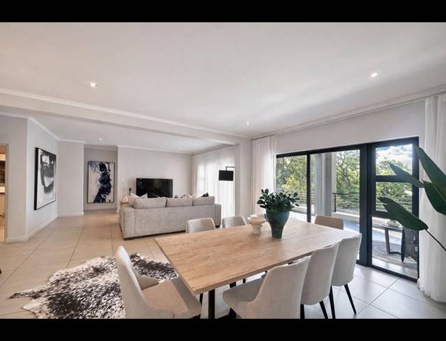 3 BEDROOM APARTMENT FOR SALE IN BRYANSTON